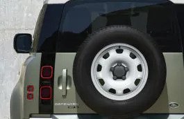 Land Rover Defender 18" Steel, Style 5093, Fuji White