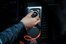 Land Rover Defender - Integrated Air Compressor