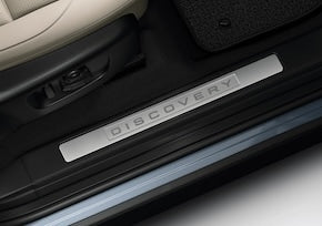 Discovery Sport Sill Treadplates - Bright finish, Ebony, RHD, Left Side, 20MY onwards
