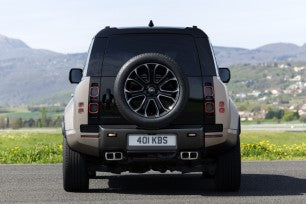 Land Rover Defender 22" Style 7026 Gloss Black