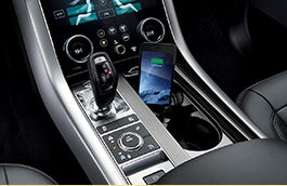 Range Rover (2013-2021) iPhone� Connect and Charge Dock
